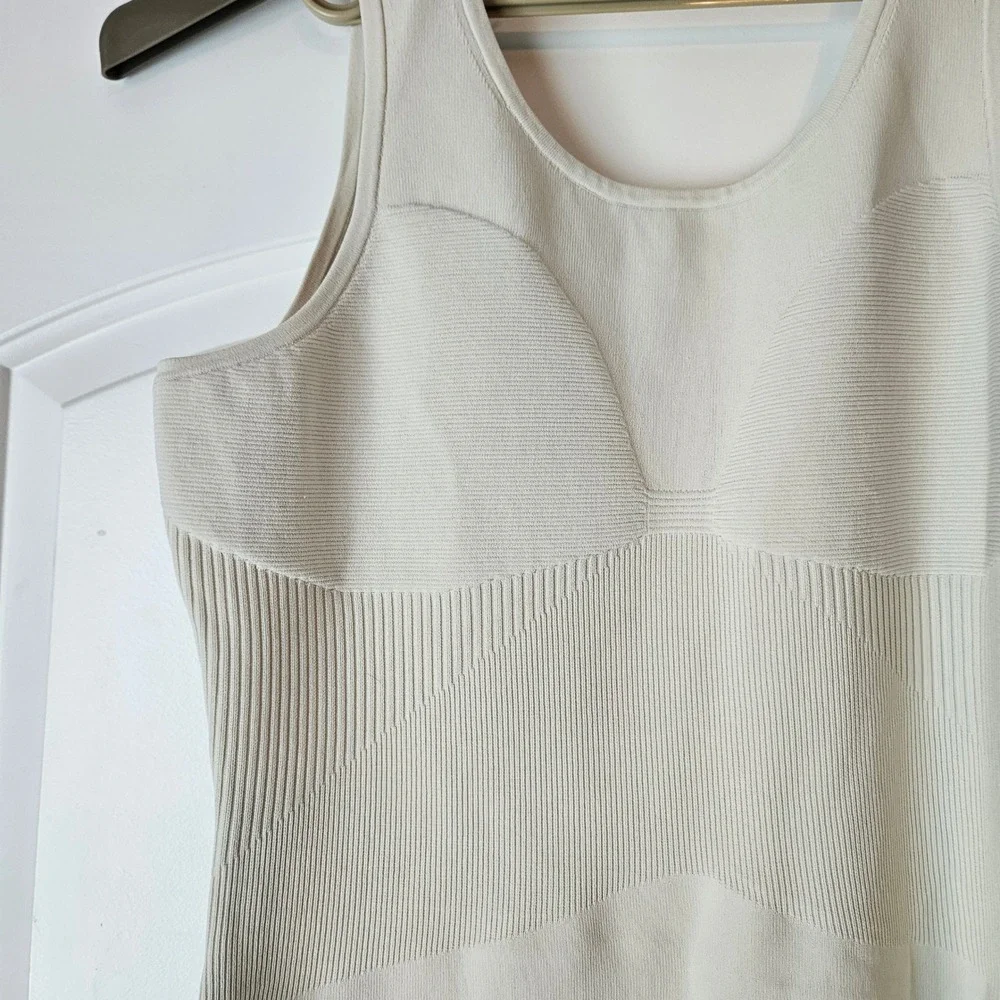 Lululemon Athletic Dress Tennis Athleisure Tight-Fit Knit Tank Bone White XL - Picture 3 of 11